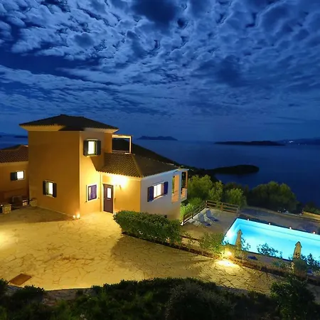 Villas Attis Βίλα Σύβοτα