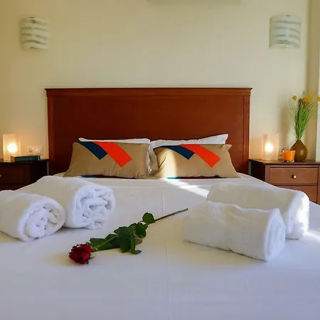 Βίλα Villas Attis Σύβοτα