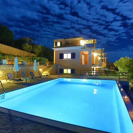 Villas Attis Βίλα Σύβοτα